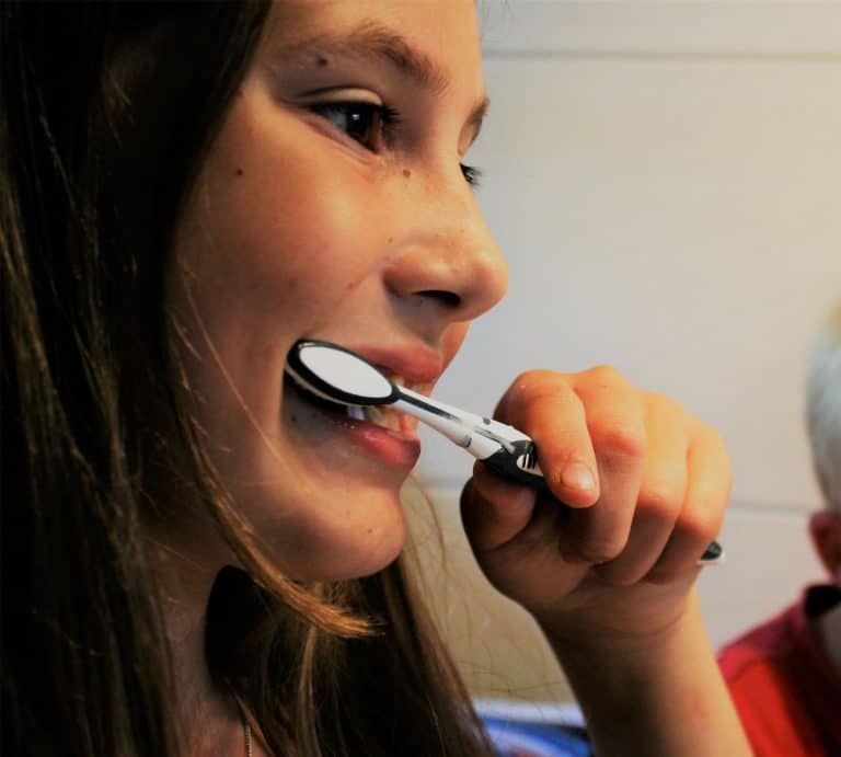 A Refresher on Proper Brushing Techniques Dentist Downtown Montreal