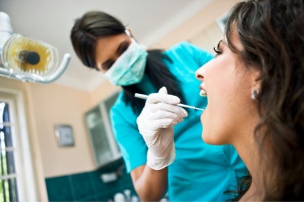 Qu'est-ce qu'il faut savoir sur la couronne dentaire ? - Centre Dentaire  Dre Nathalie Kadoch