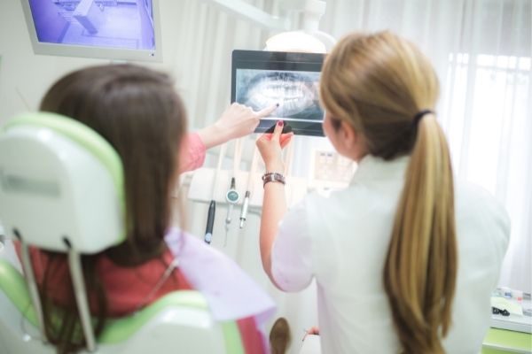 Urgence dentaire - Dental emergency - Centre dentaire Nathalie Kadoch a LaSalle