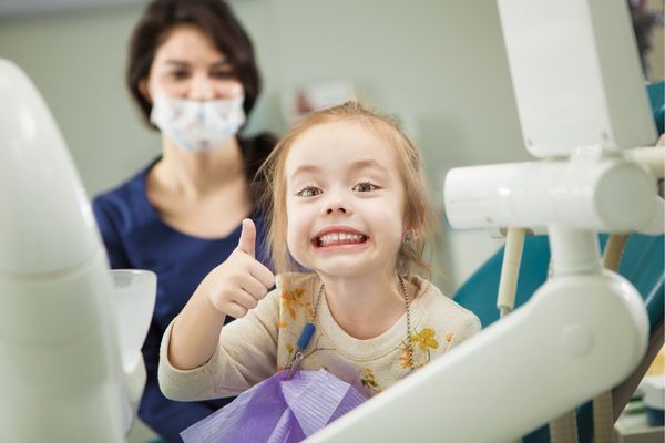 La Première Visite De Votre Enfant Centre Dentaire Dre Nathalie Kadoch